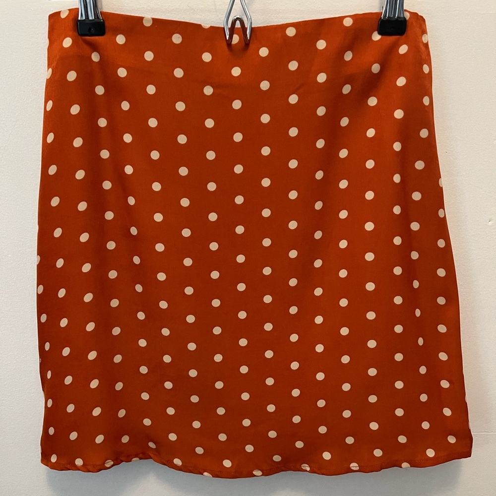 Farrow Mini Skirt in Rust with Beige Polka Dots